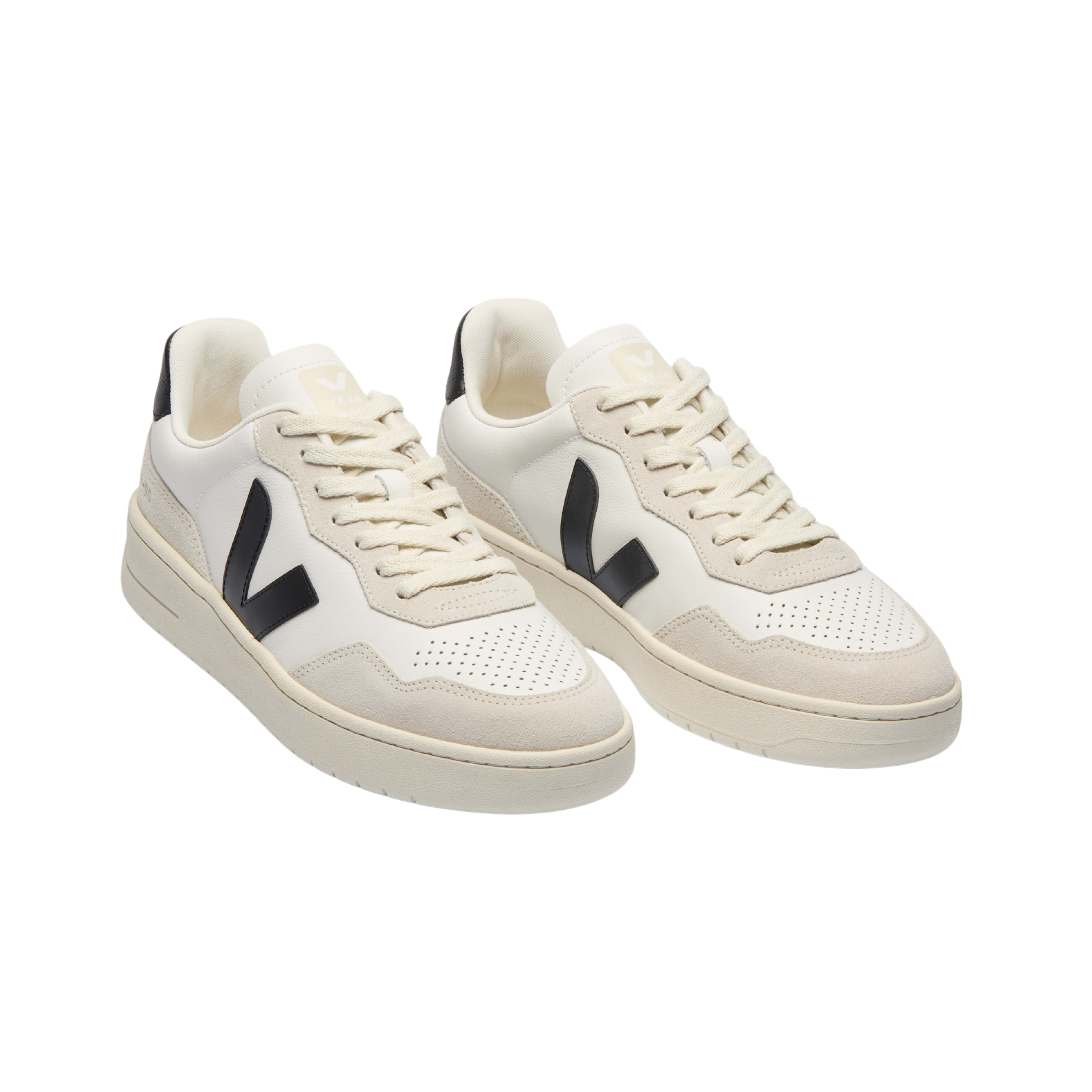 Veja Men V-90 - White Black