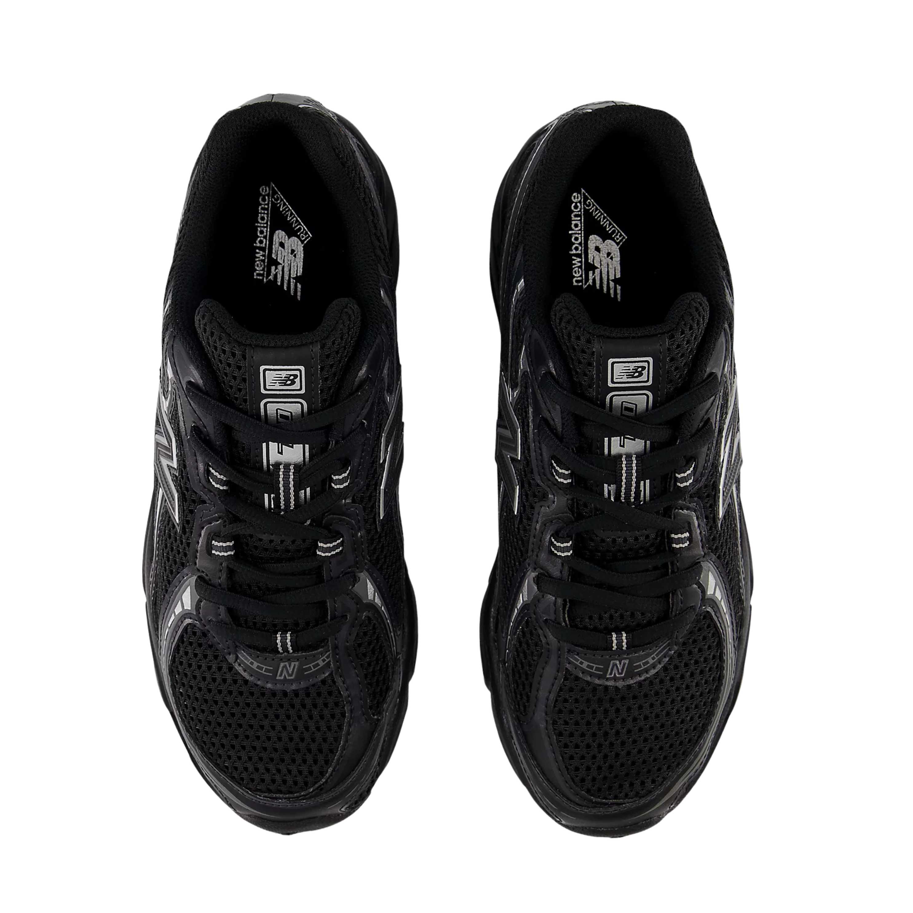 New Balance Women 740 - Black Silver Metallic