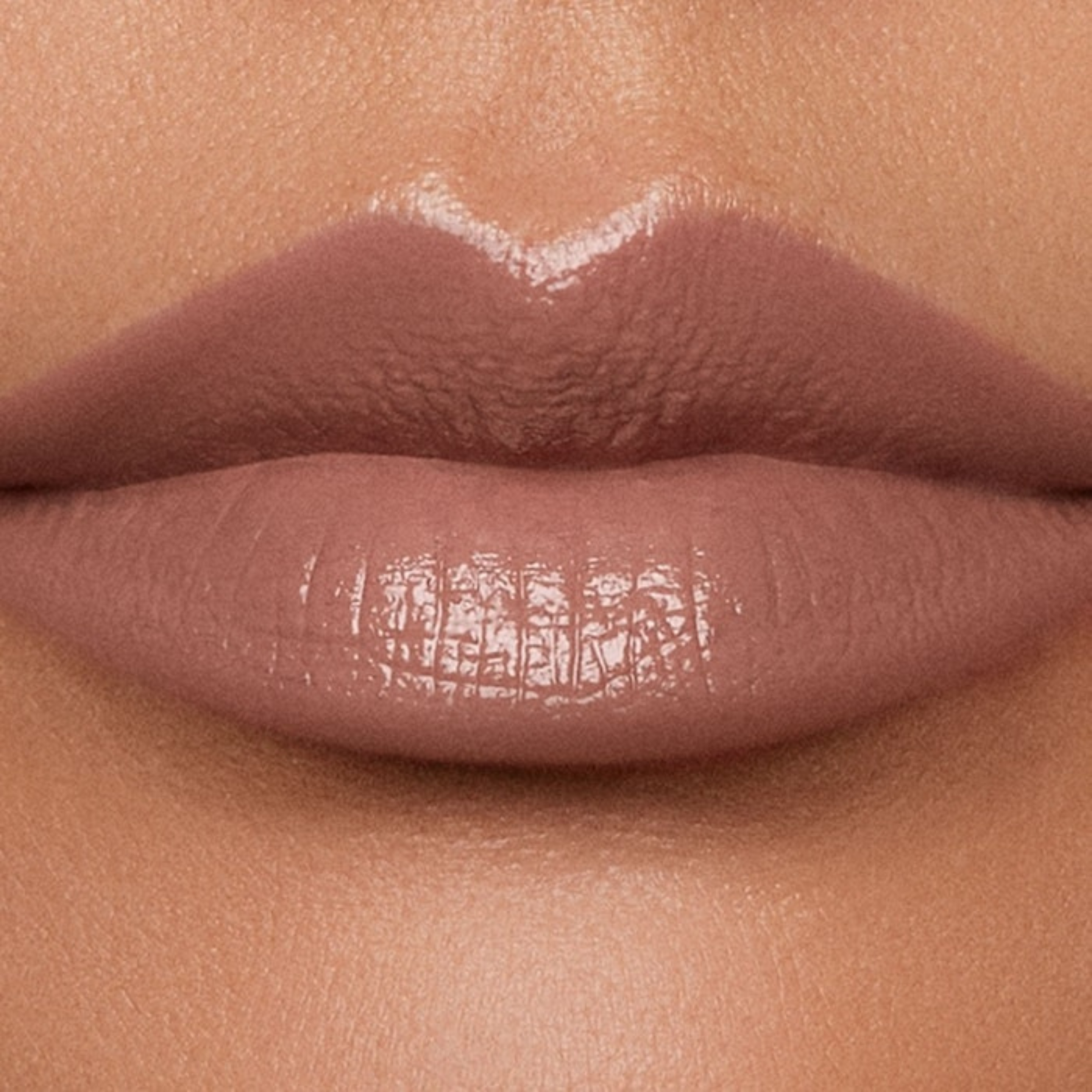 Hourglass Unlocked Satin Crème Lipstick - Alpine 304