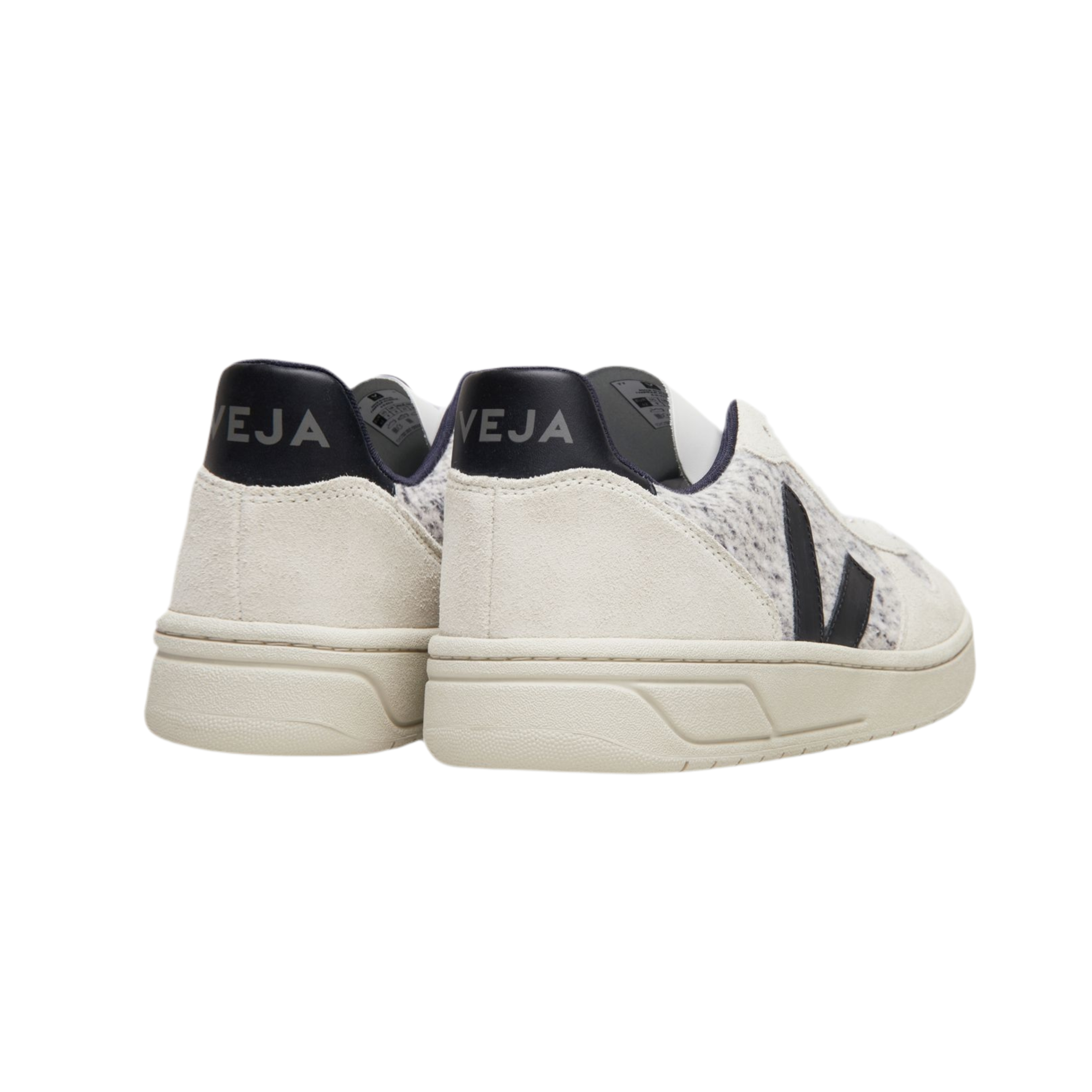 Veja Men V-10 - Snow Black