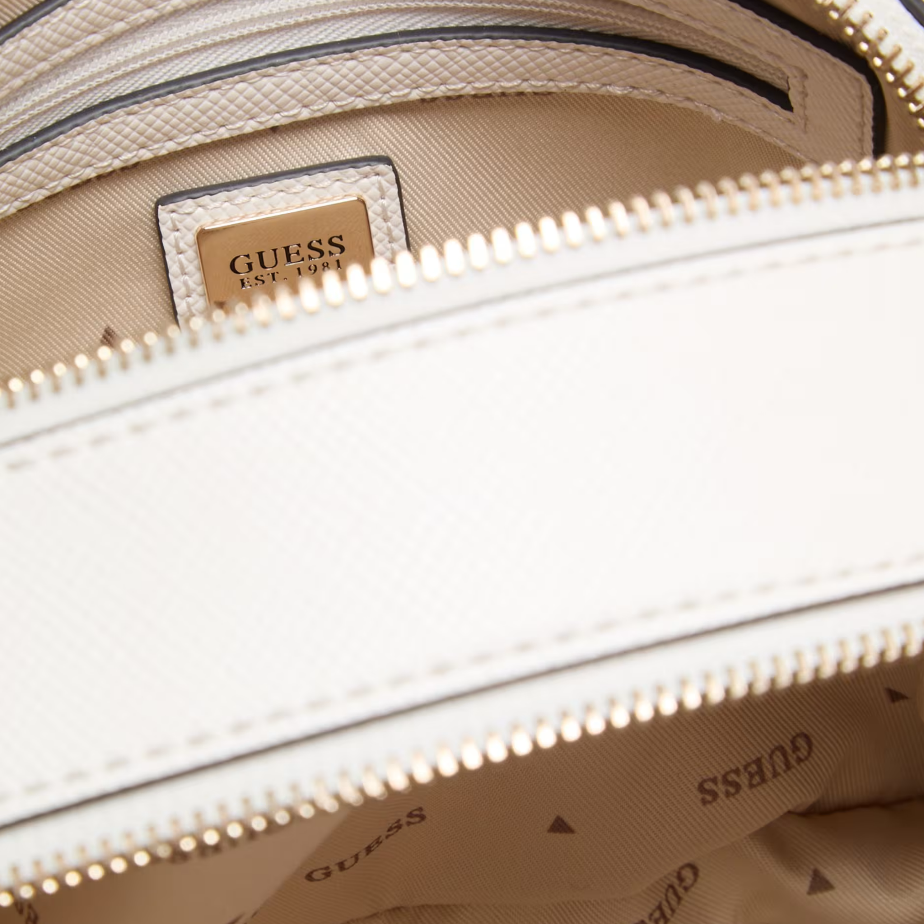 Guess Women Noelle Crossbody bag - Off White Beige