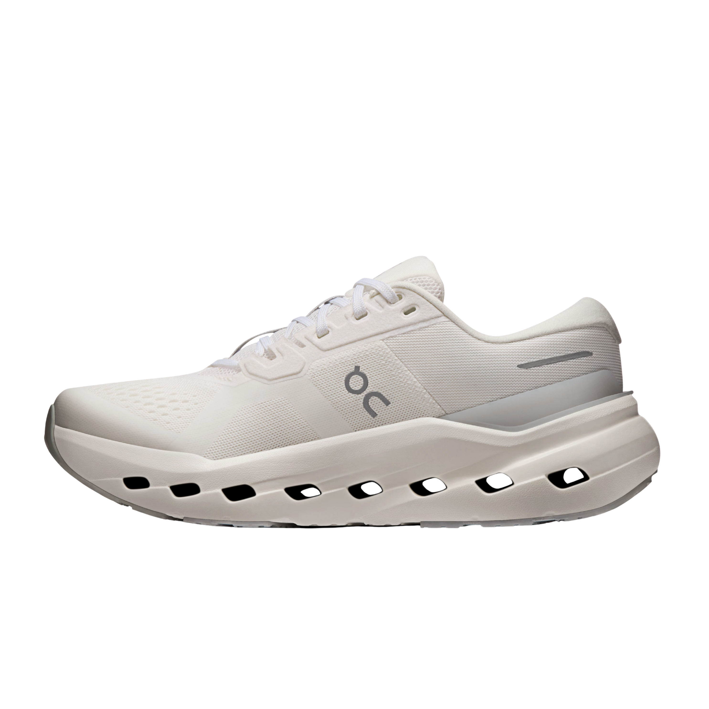 ON Women Cloudrunner 3 - White Ivory