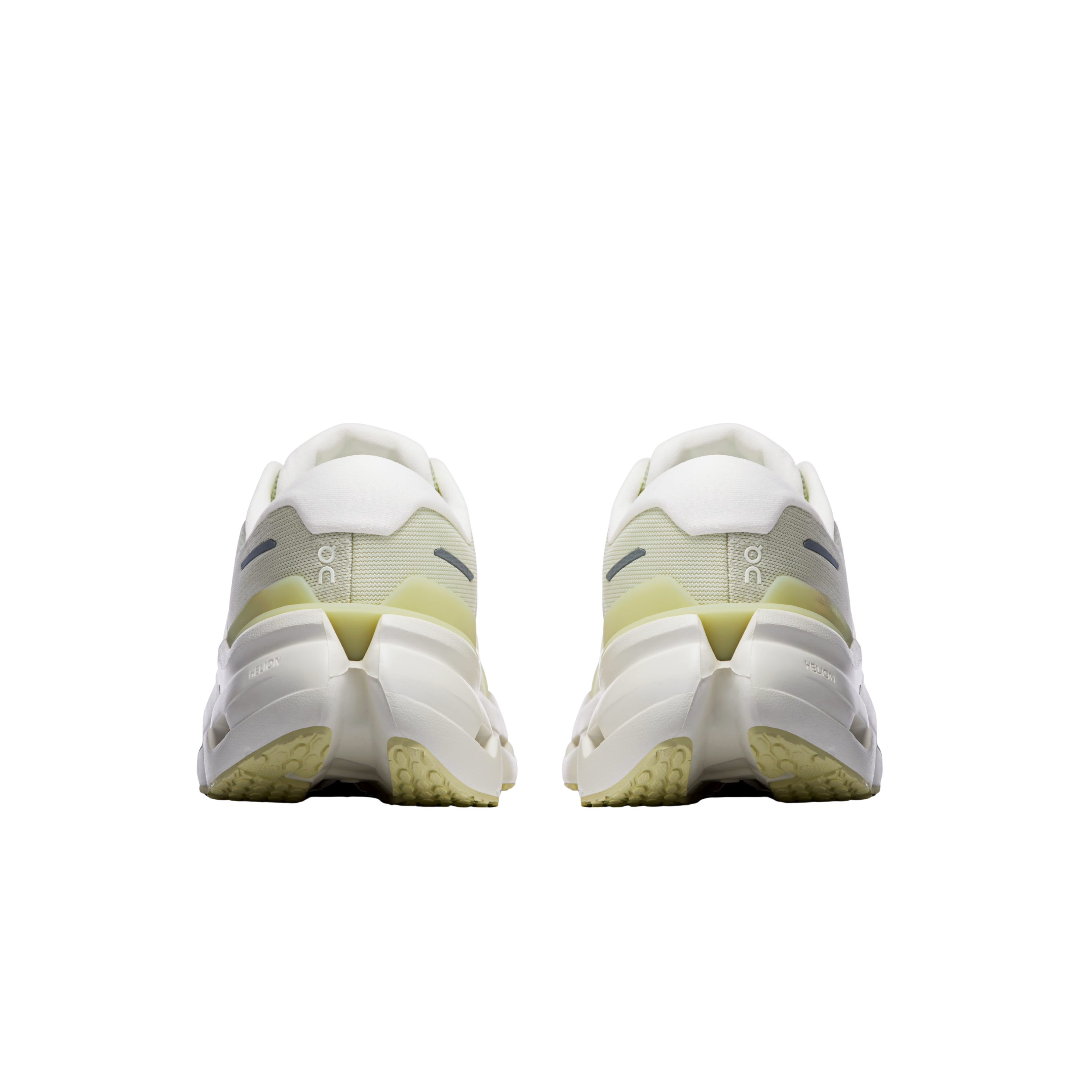 ON Women Cloudrunner 3 - Seedling Ivory