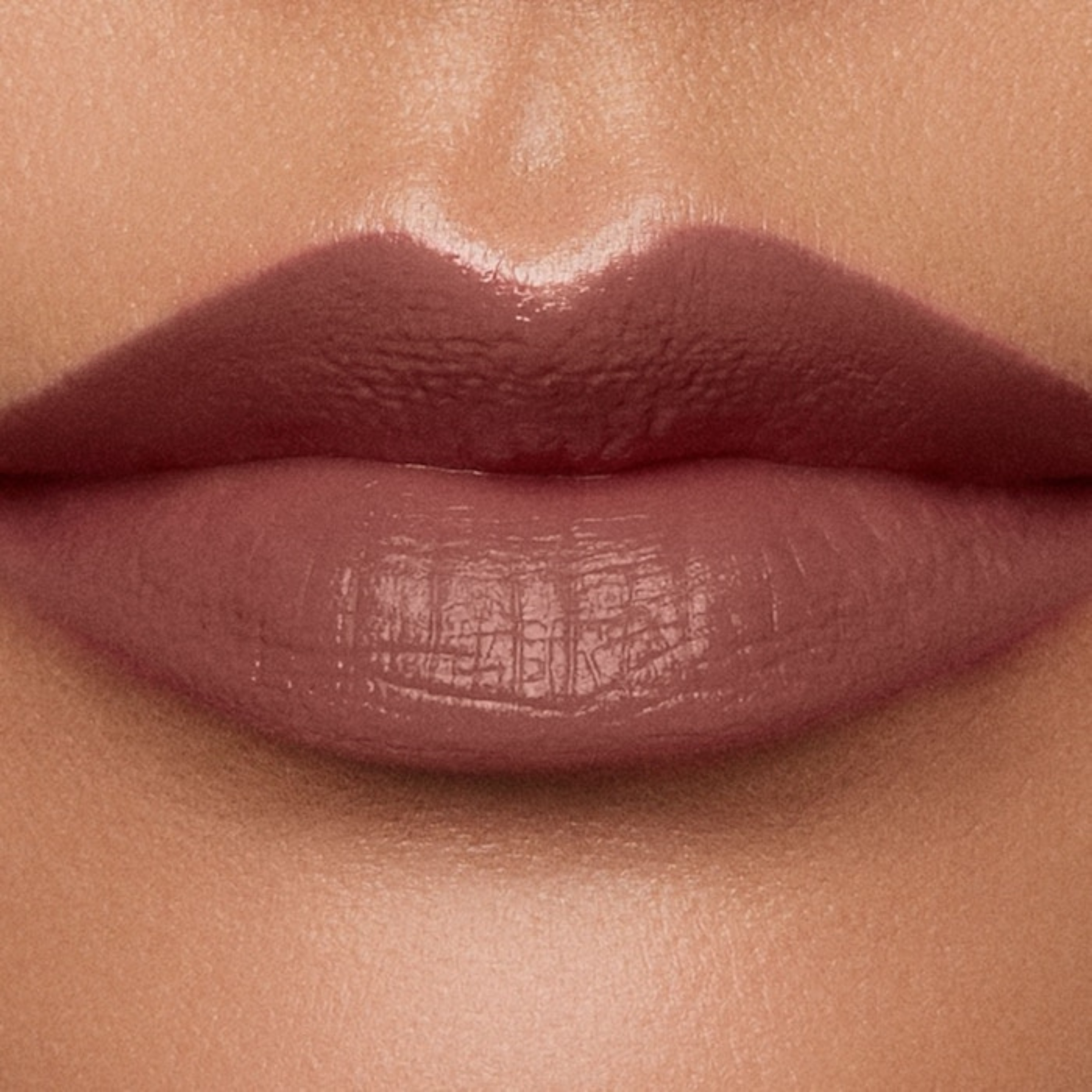 Hourglass Unlocked Satin Crème Lipstick  - Dahlia 318