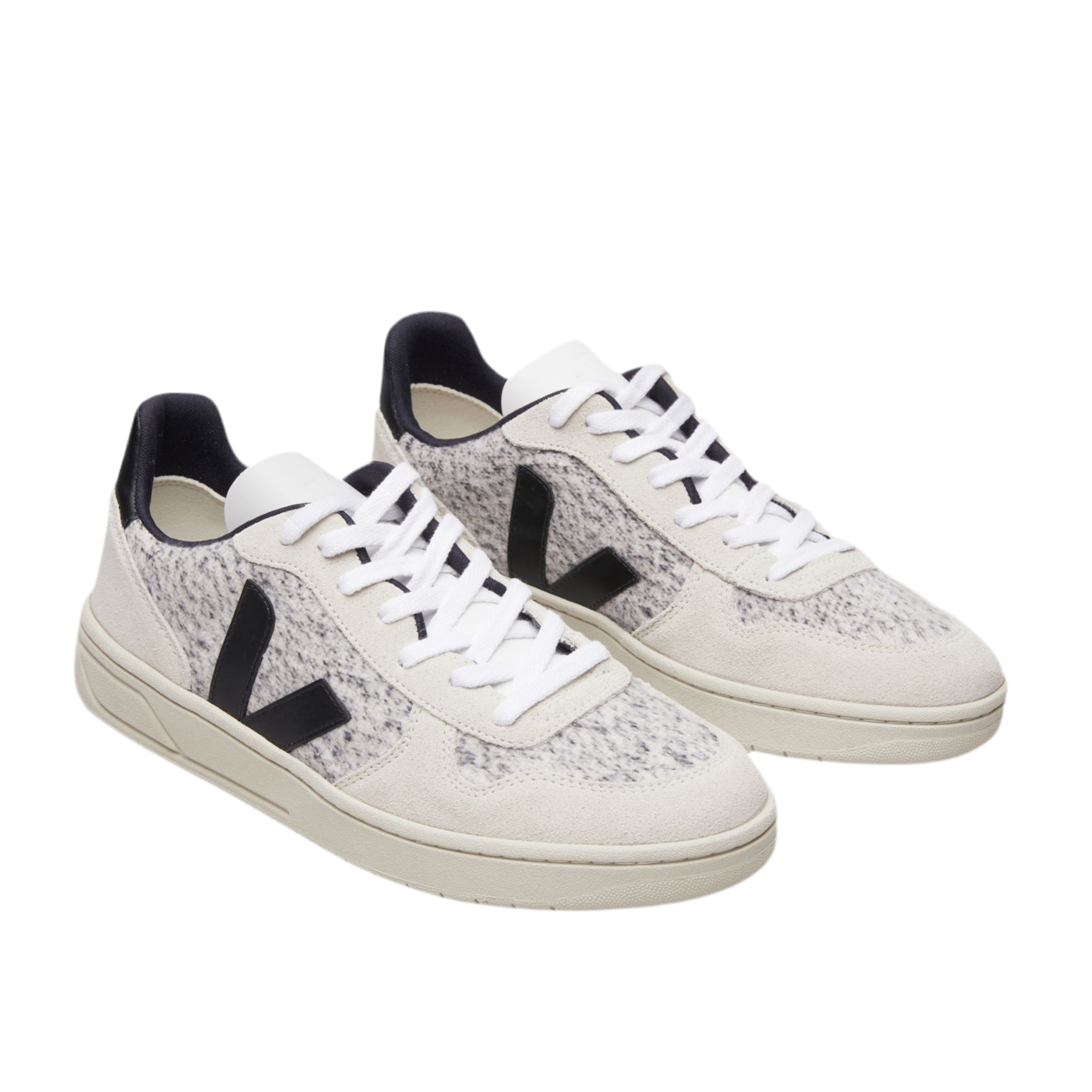Veja Men V-10 - Snow Black